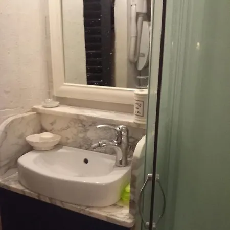La Sablonniere De Holiday home Rochefort-en-Yvelines